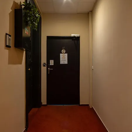 Hostel In