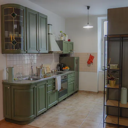In Albergue Praga